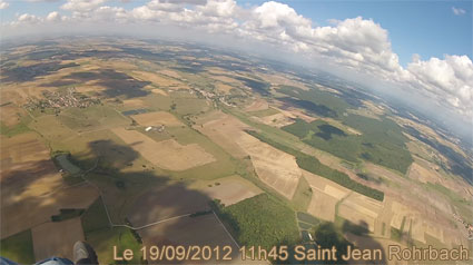http://mosailes.free.fr/paramoteur/ThermiquesDeStJean19092012.jpg